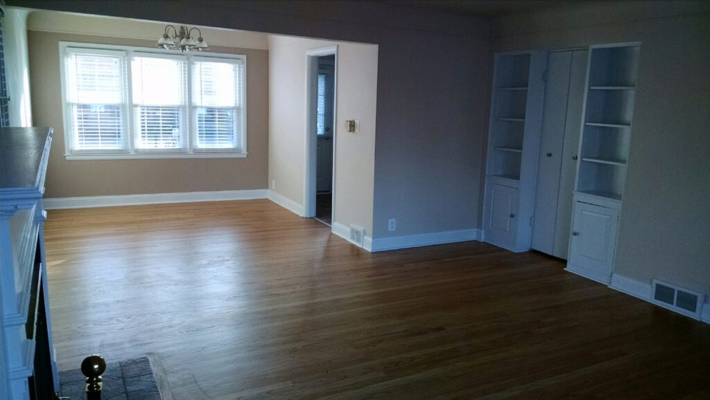 3 Bedroom / 1.5 Bath Townhome - Living Room and Dining Room